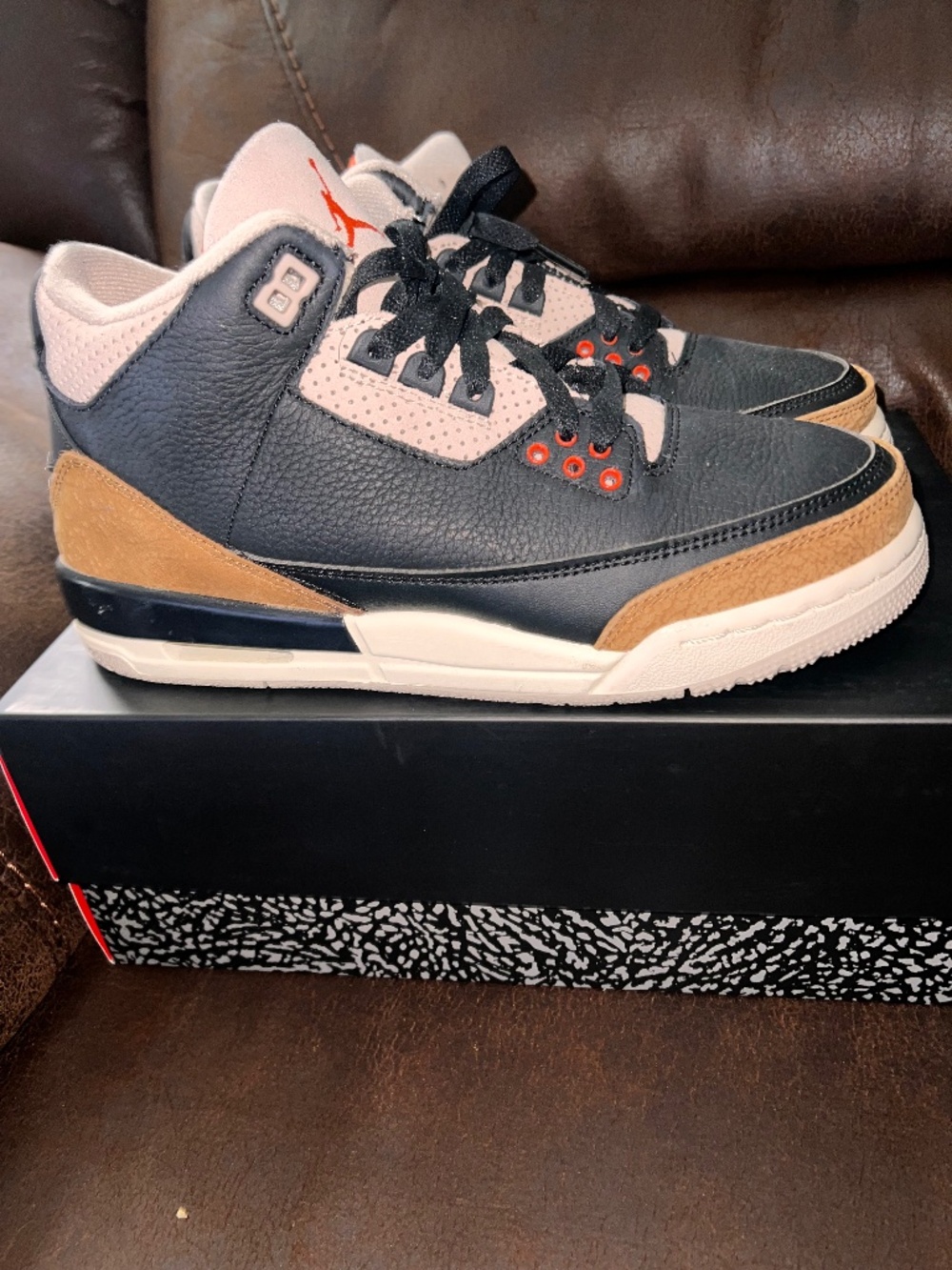 Jordan 3 Retro Pre-Owned